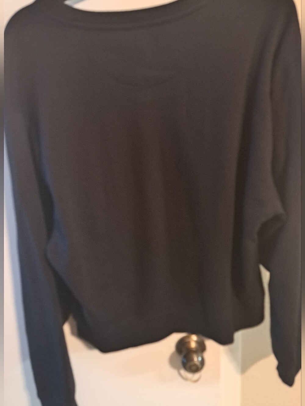 🖤 DKNY NYC Whimsical Fringe Graphic Sweatshirt | Size Large - Picture 5 of 5